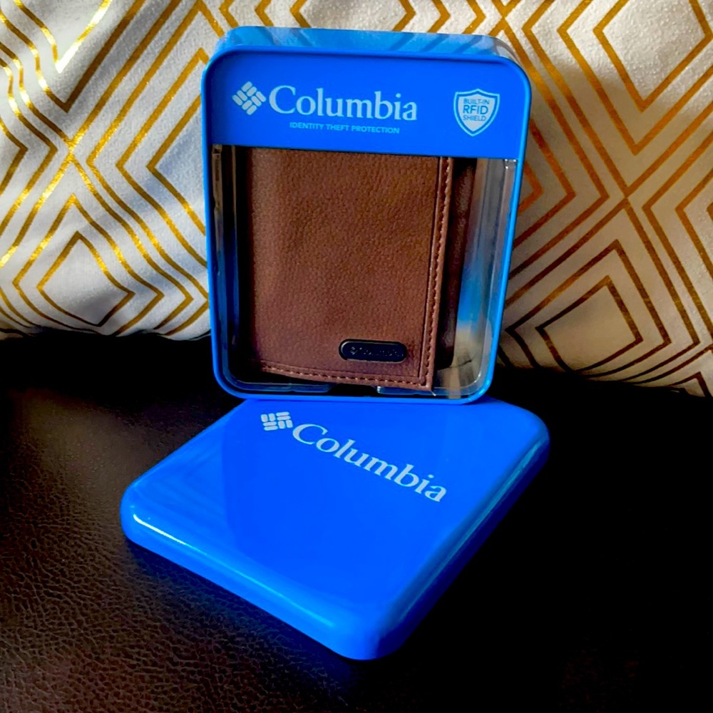 men's wallet, brand Columbia brown